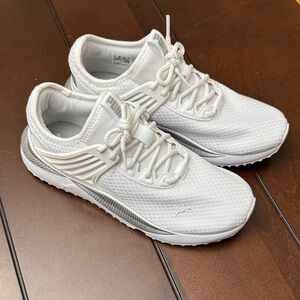 Puma White Pacer Future